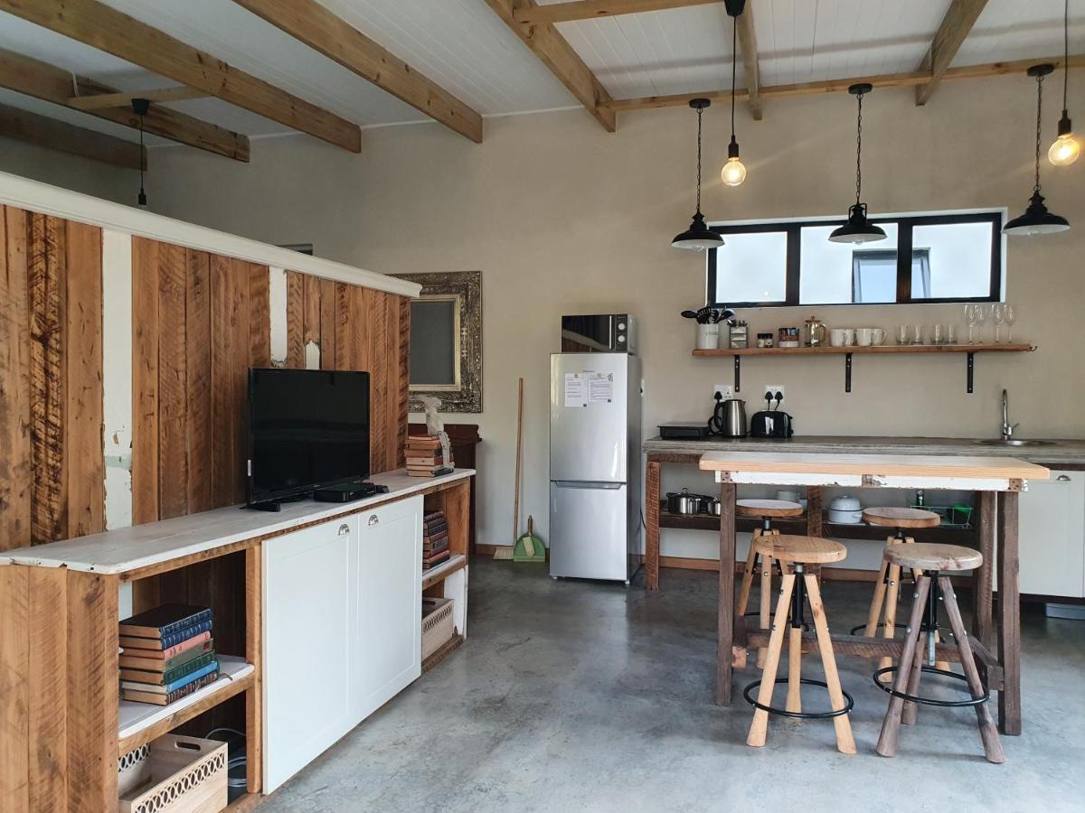 Avo&Oak Guesthouse Джордж Экстерьер фото