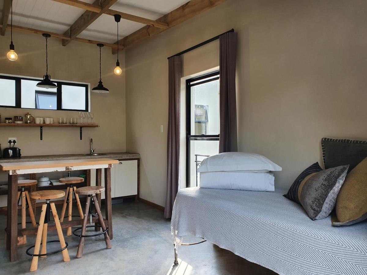 Avo&Oak Guesthouse Джордж Экстерьер фото