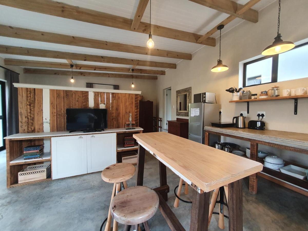 Avo&Oak Guesthouse Джордж Экстерьер фото