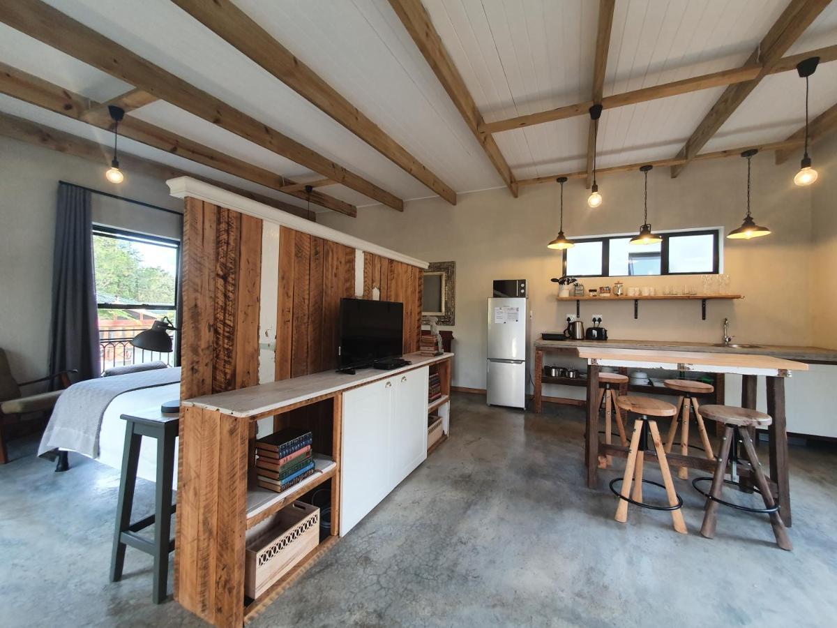 Avo&Oak Guesthouse Джордж Экстерьер фото