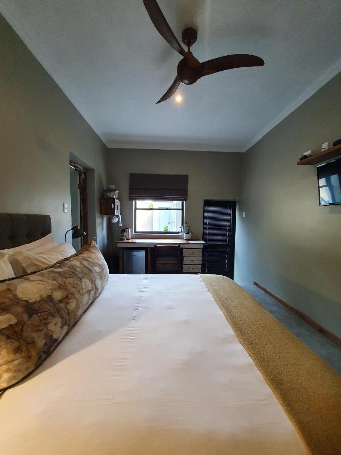 Avo&Oak Guesthouse Джордж Экстерьер фото